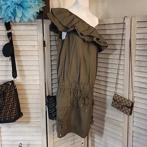 Mode International brand cargo style one shoulder dress - Picture 5 of 10